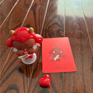 Pop Mart Popmart CryBaby Crying For Love Series Figurine Kiss Kiss Devil Vers